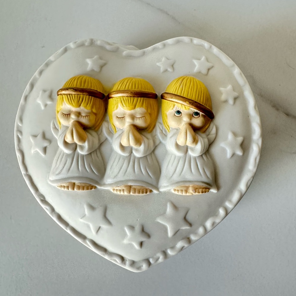 Vintage Hallmark Precious Moments Porcelain Trinkets Box